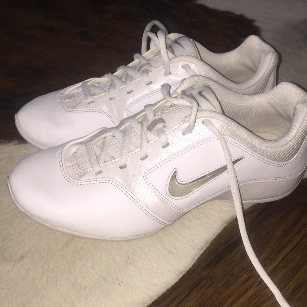 Nike Sideline II Insert Cheer Shoes Size 5.5